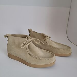 Everlane Cream Suede Ankle Boots Size 8